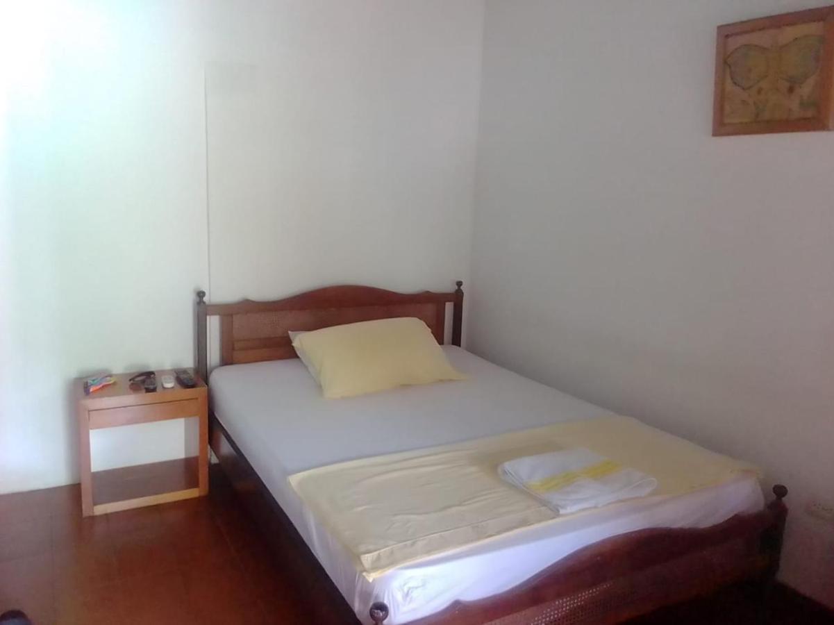 Hotel Santa Helena Летисия Экстерьер фото